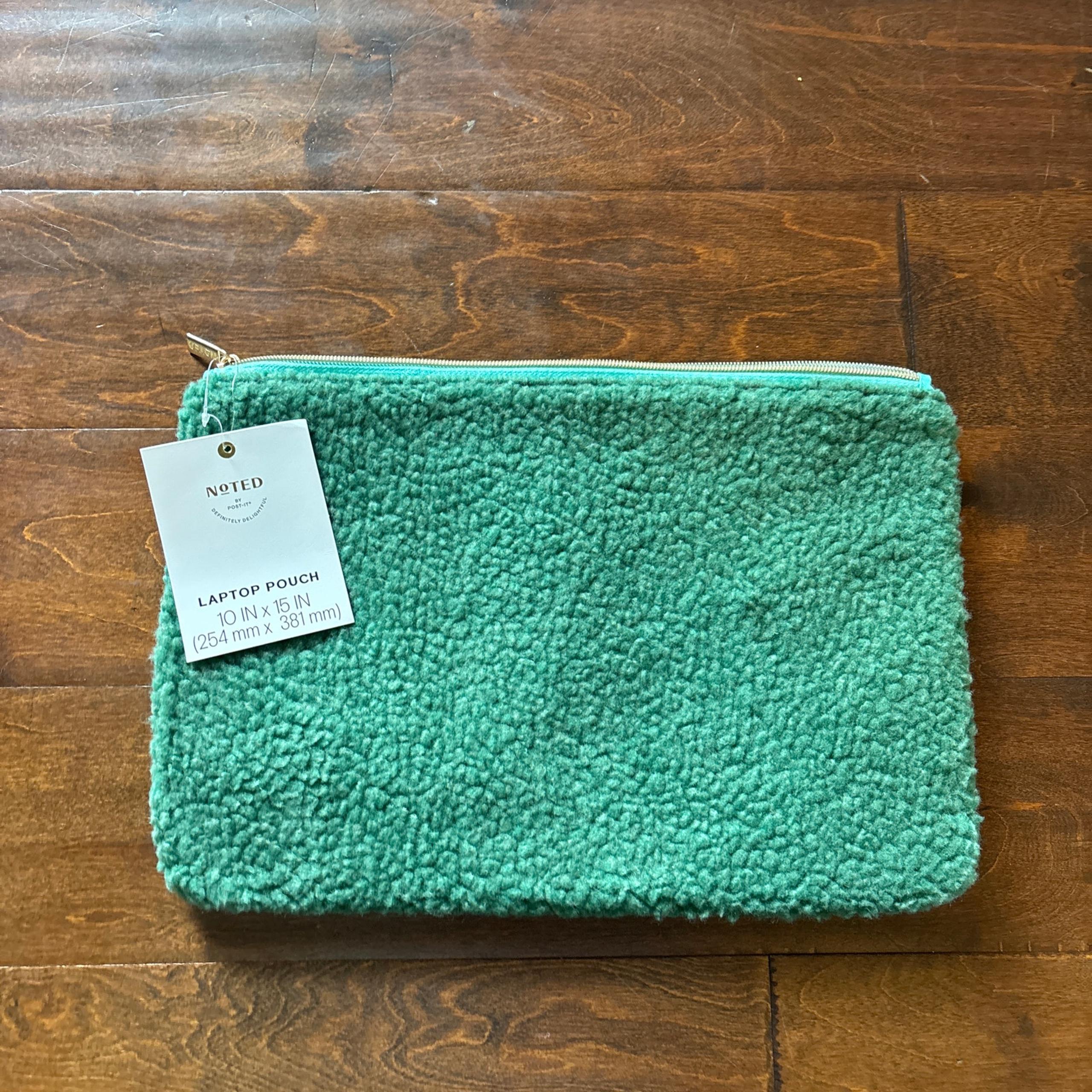 NEW Noted By Post It Laptop Pouch Case Cover Green Fuzzy Zipper 10 in x 15 in