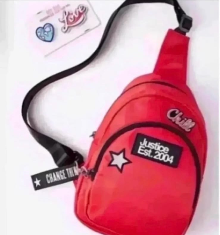NEW JUSTICE DIY CROSSBODY MINI BACKPACK