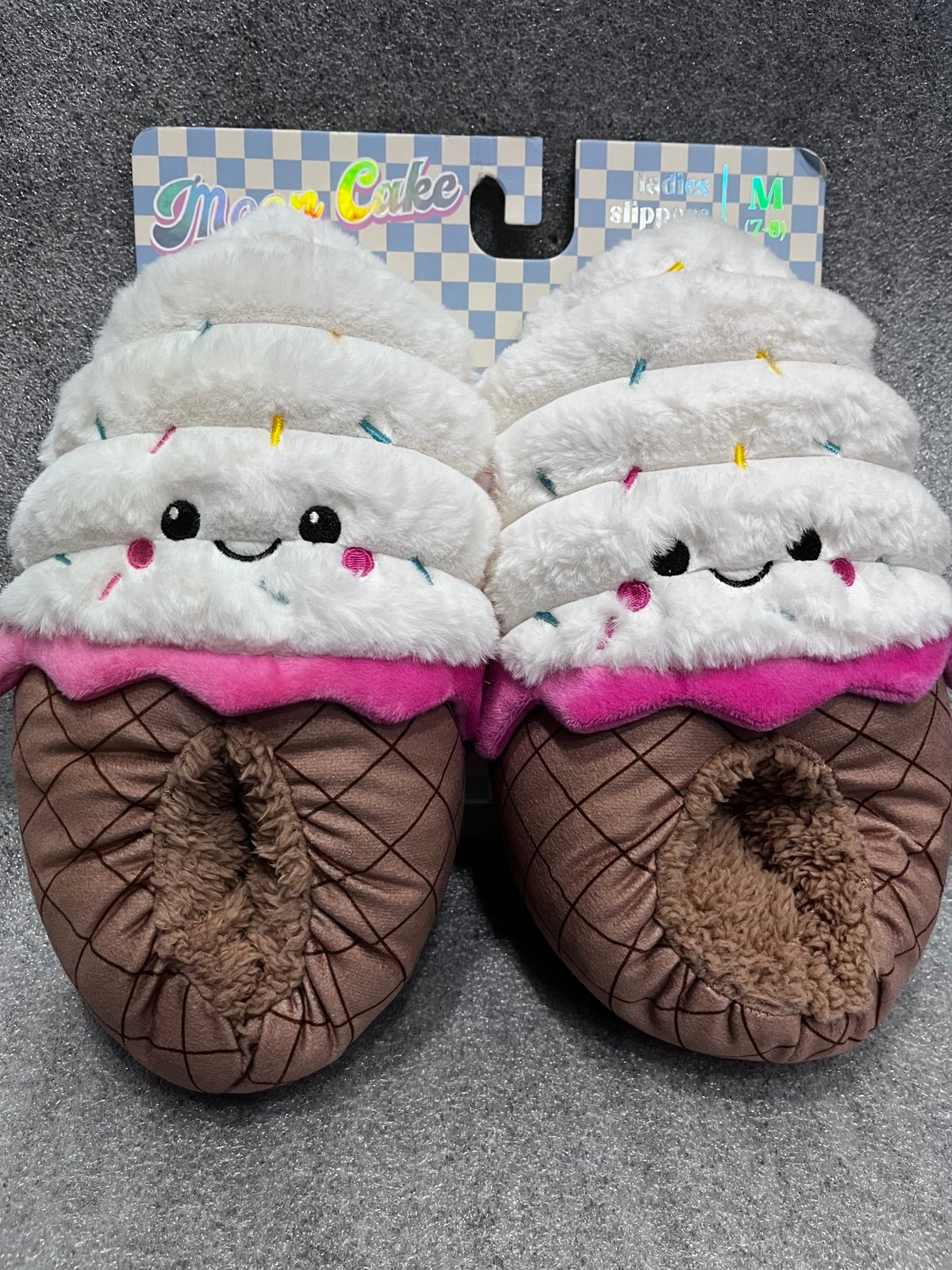 Women’s Ice Cream Design Indoor Slippers By Moon Cake Size 7-8 Medium Brand New