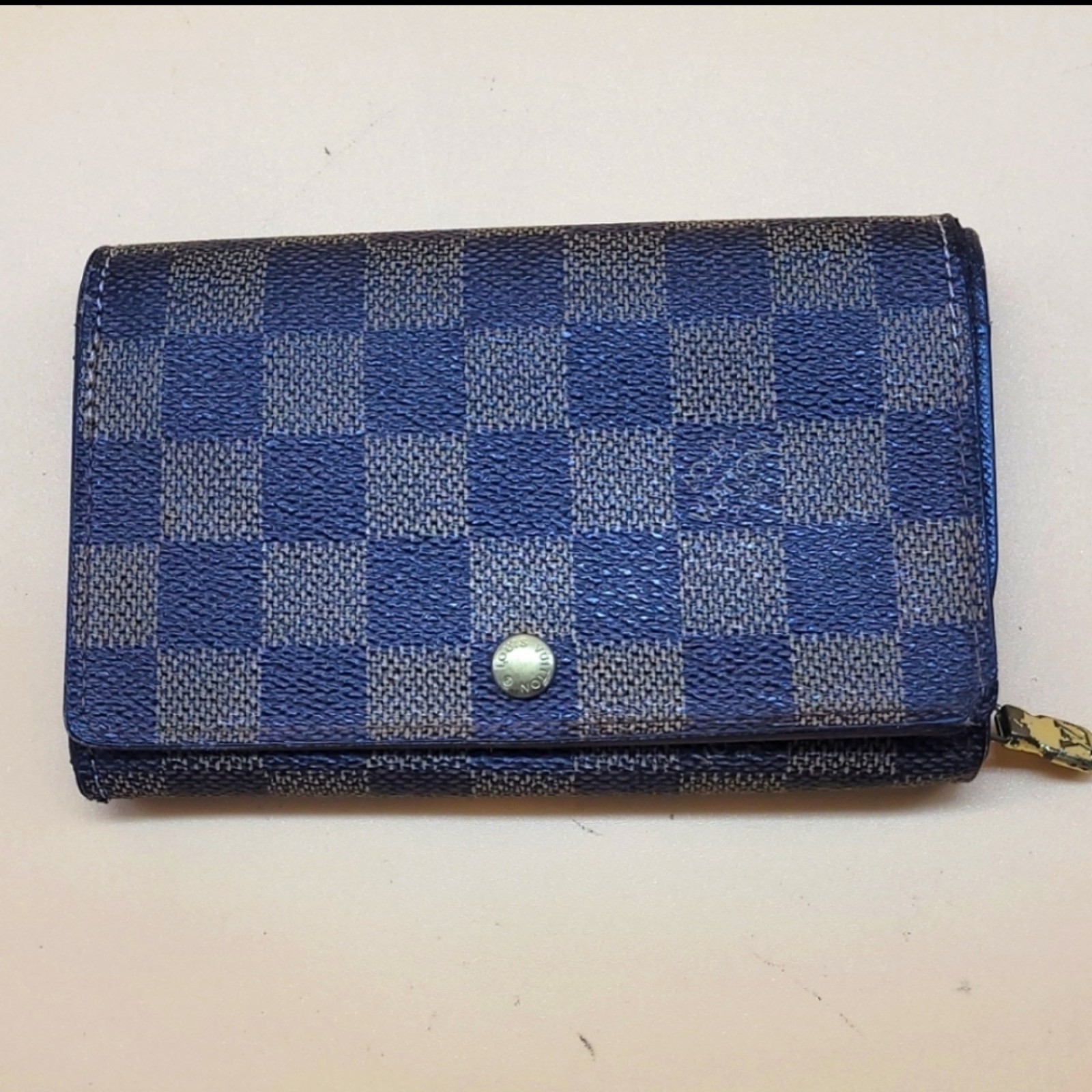 Authentic Louis Vuitton  Damier Wallet
