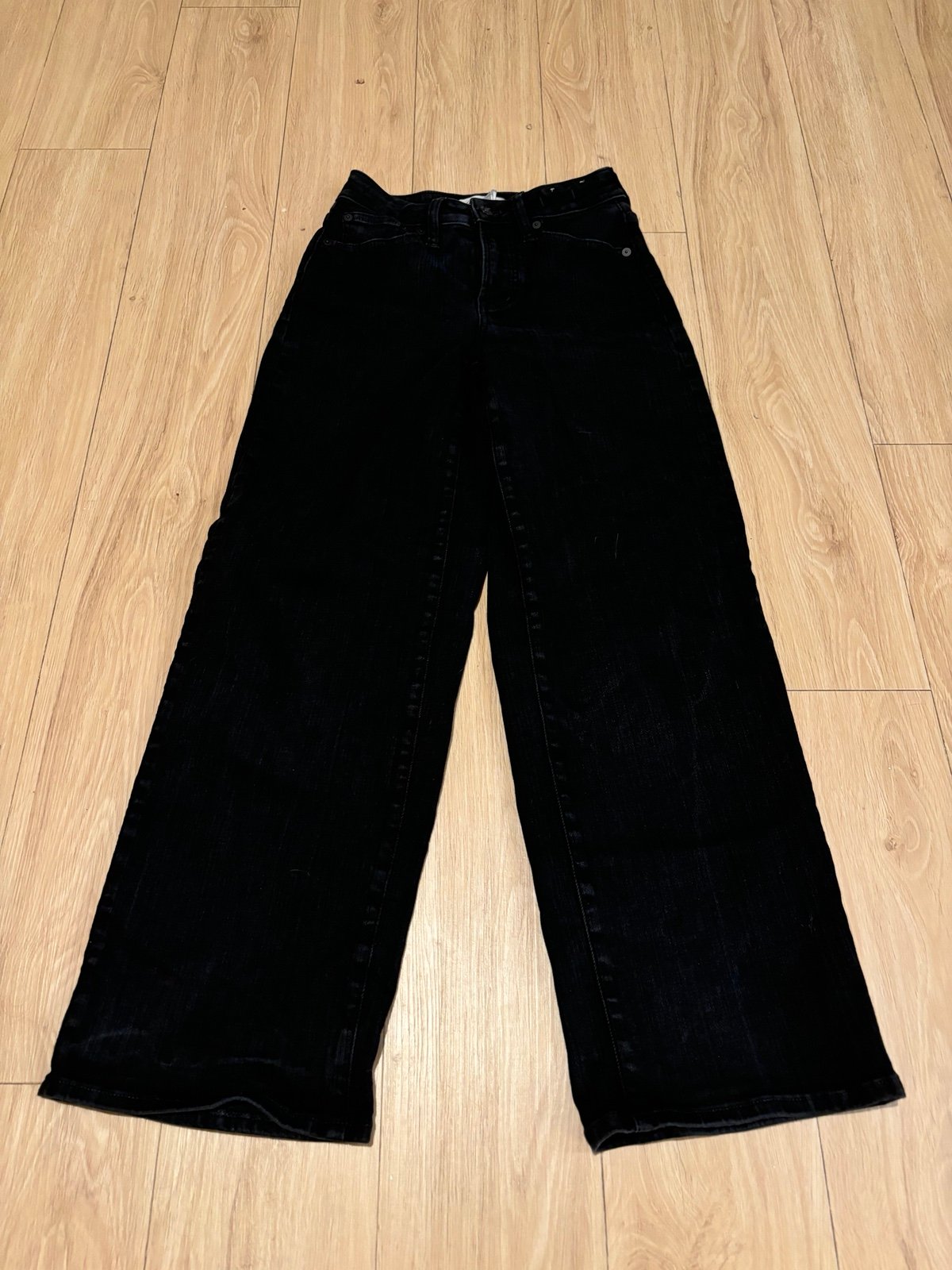 Madewell Curve Petite Wide Leg Black Jean
