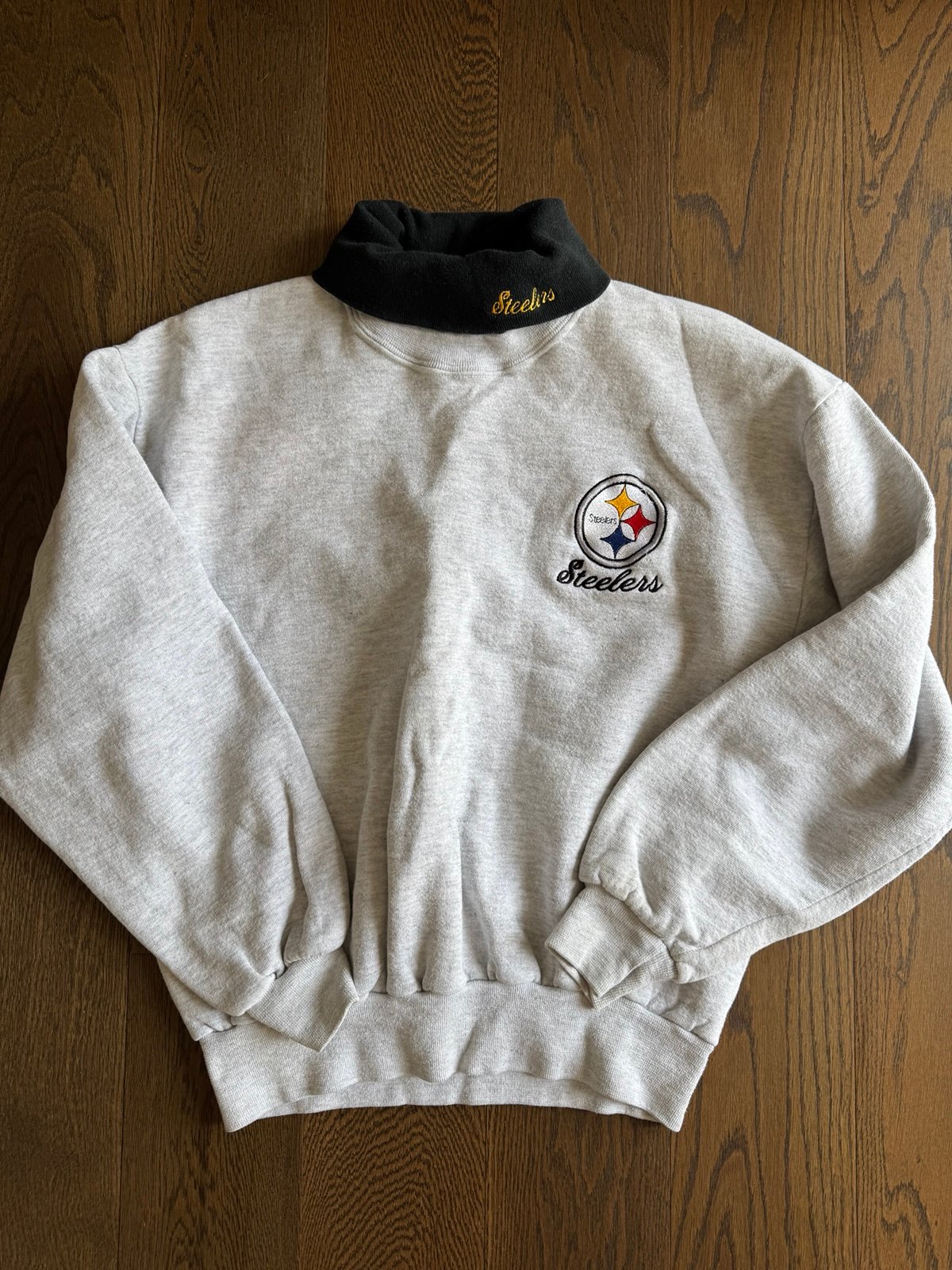 Vintage Steelers Turtleneck Sweatshirt