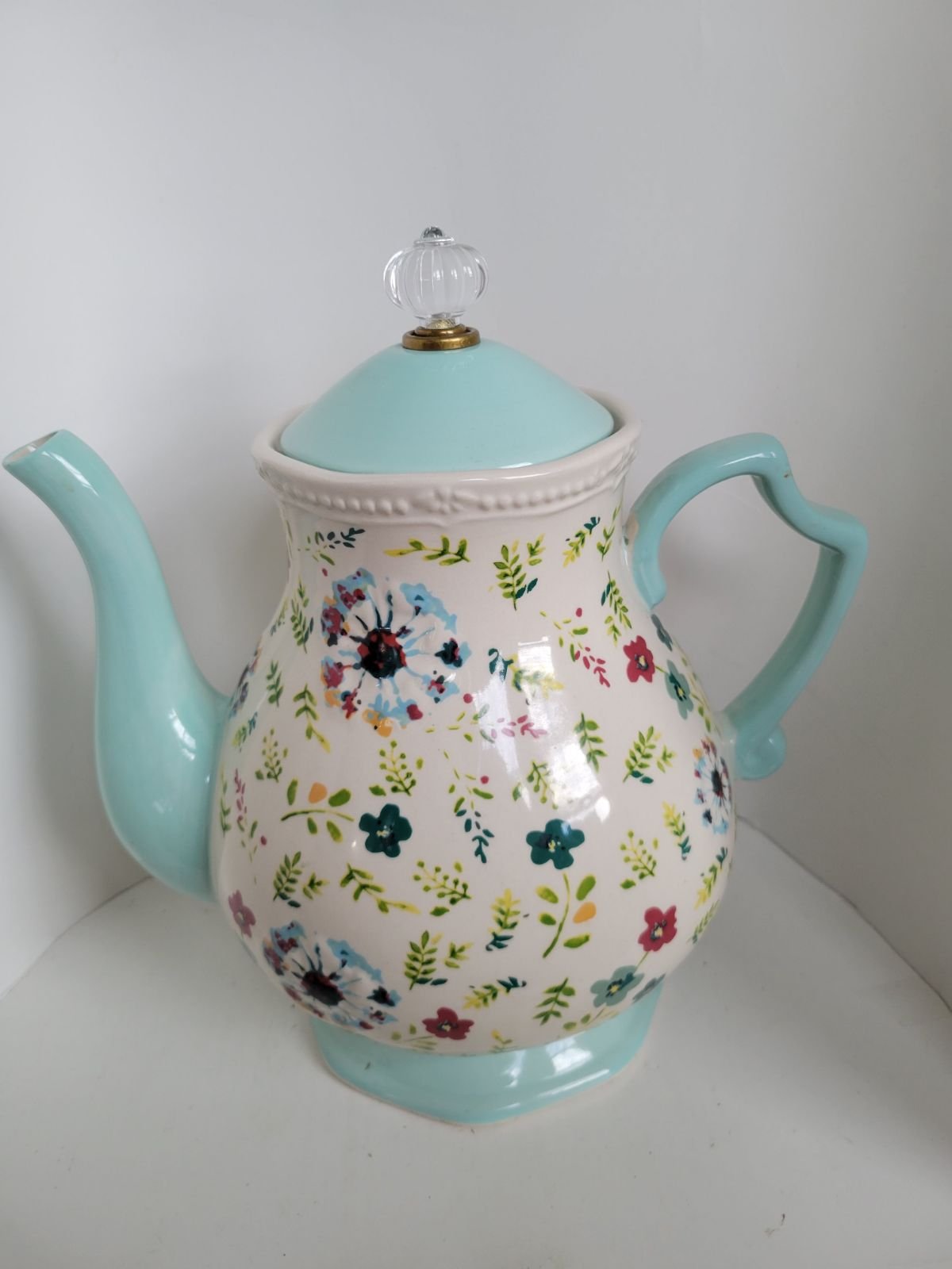 The Pioneer Woman Kari 2.7 Qt Tea/Coffee Pot Stoneware W/Spout Floral Design