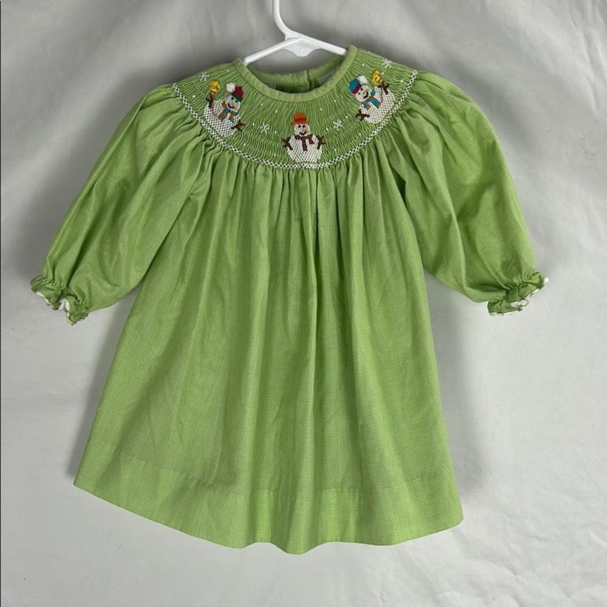 Be Mine Green Smocked Dress with Embroidered Snowmen -Size 6m