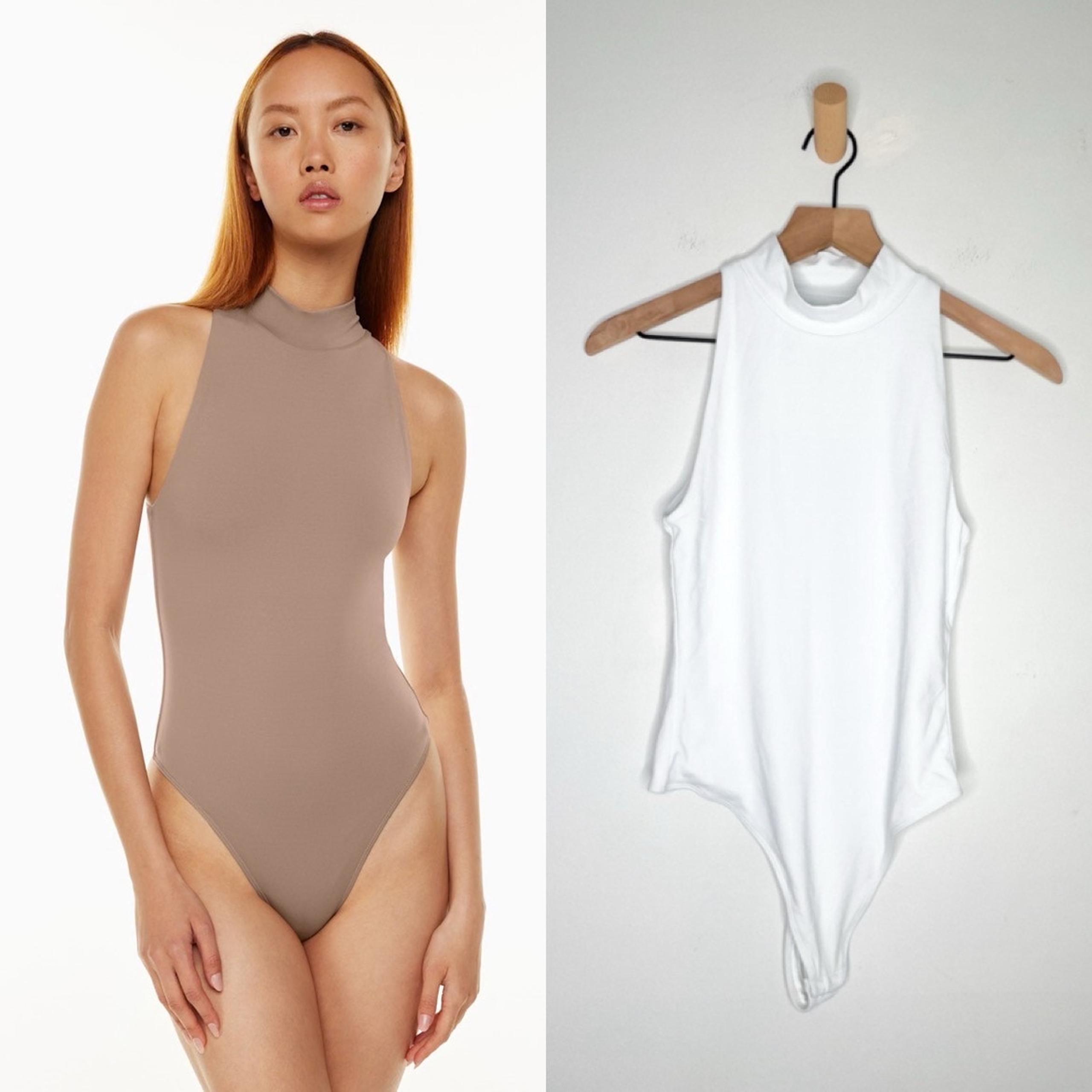 Babaton Contour Mockneck Bodysuit Medium White Sleeveless Balletcore Minimalist