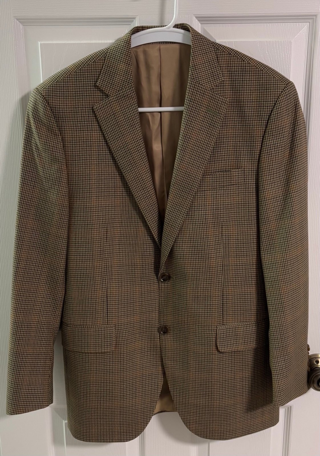 Peter Millar Sport Coat, Beige-Plaid, Size 38R, Great Condition, 100% Wool