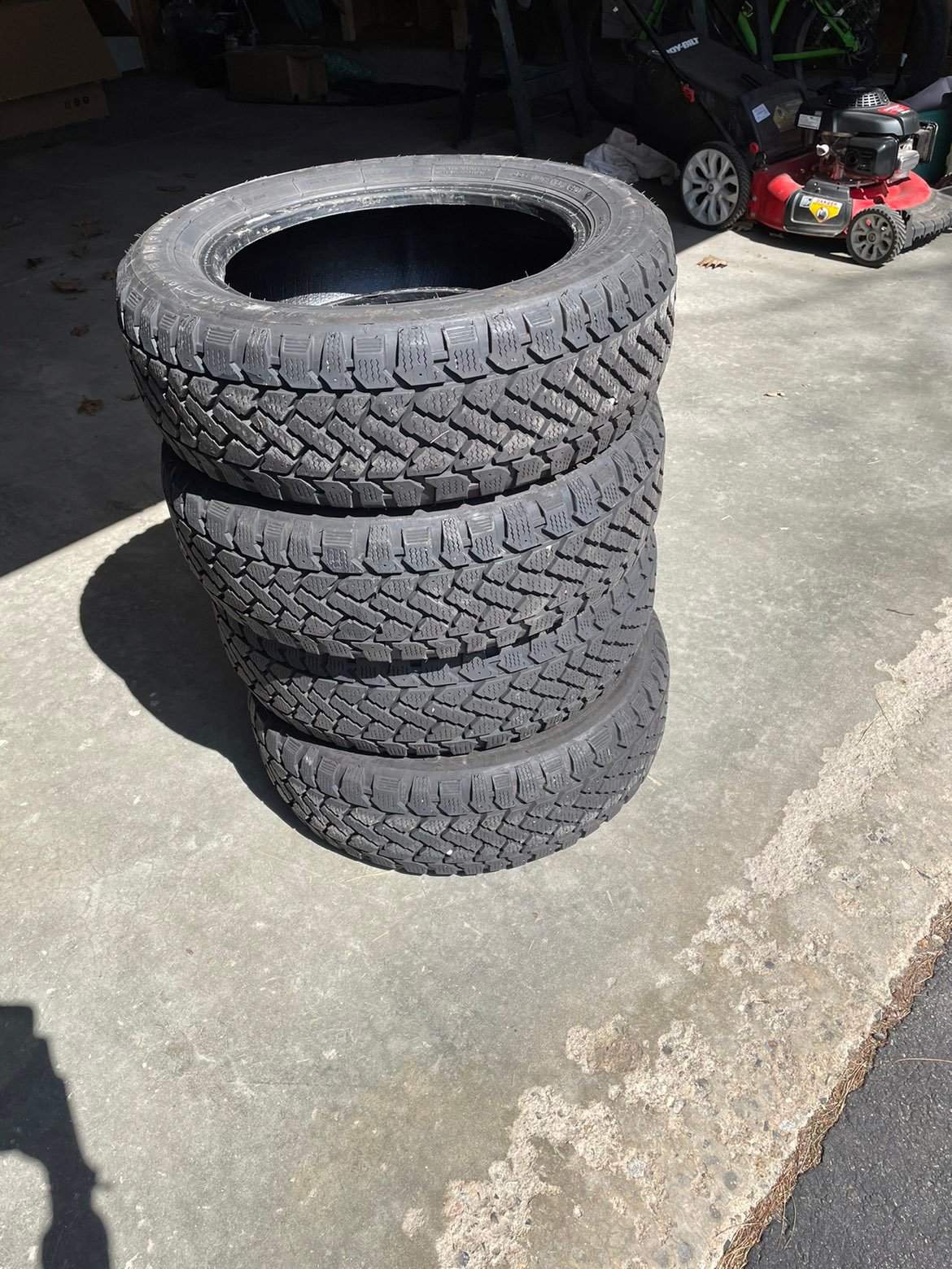 Pacemark Snow Trakker Radial ST/2 P205/5