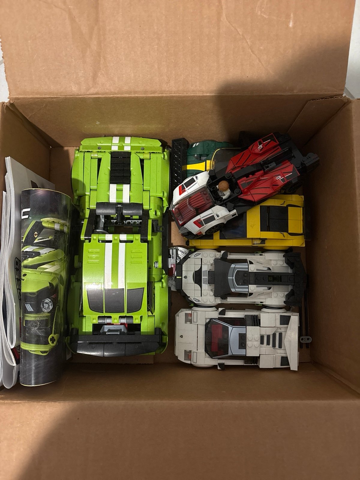 Lego speed champion sets & Lego Technic Ford mustang