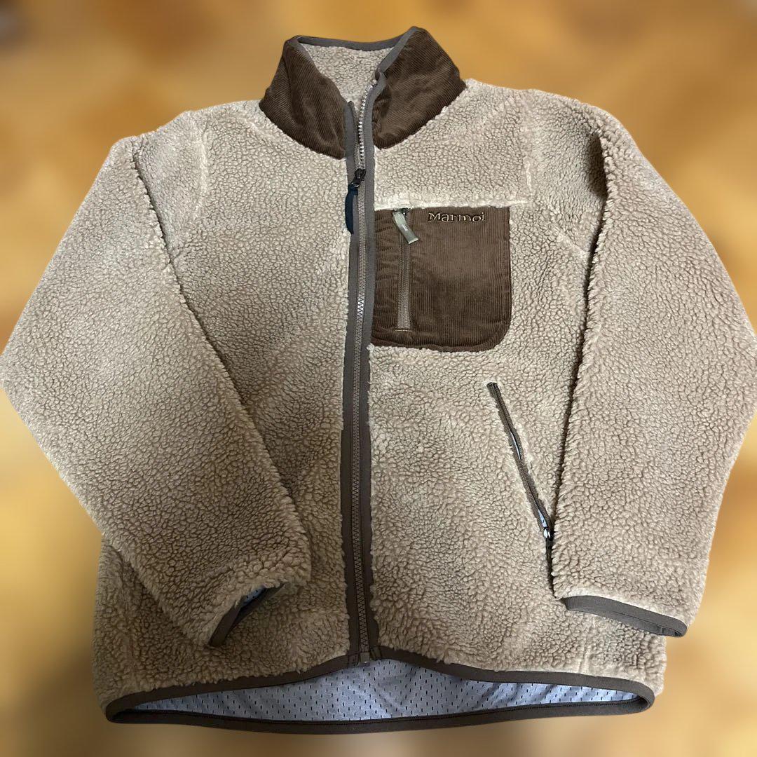 Brand new! Marmot fleece outer, size S.