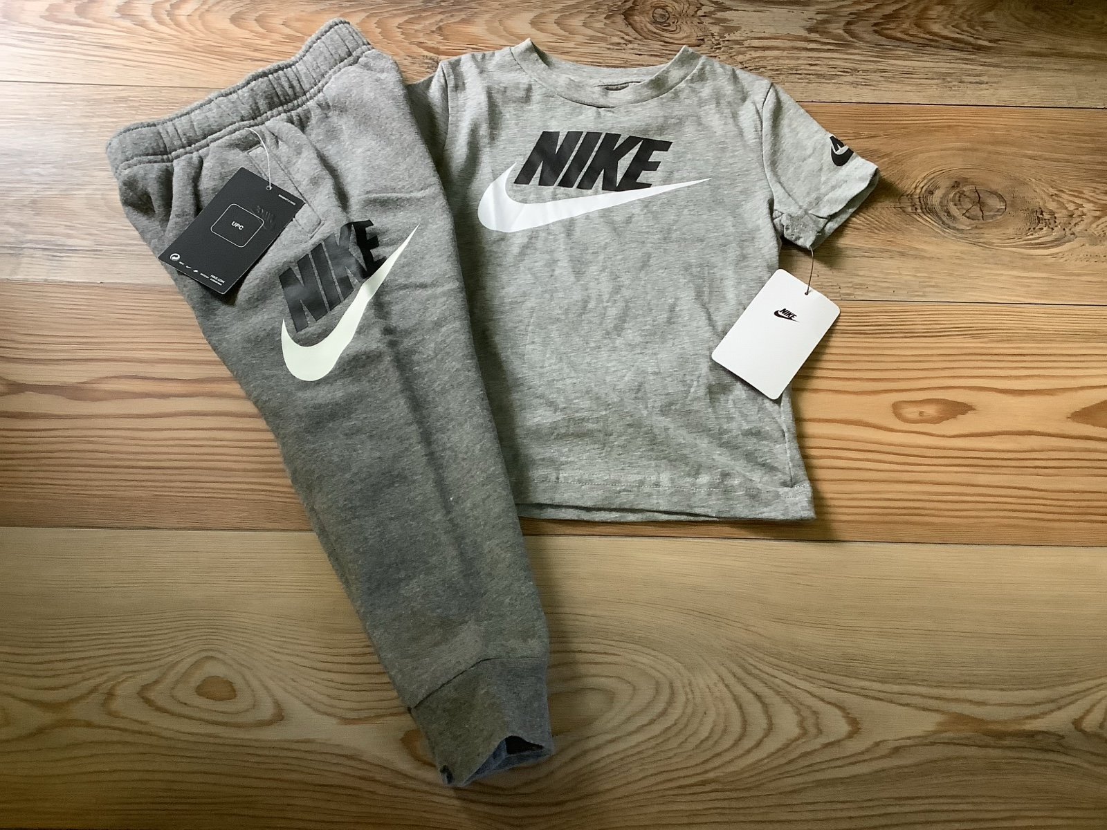 Nike toddler boys gray tshirt & joggers outfit size 3T( NWT)~PRICE IS FIRM~