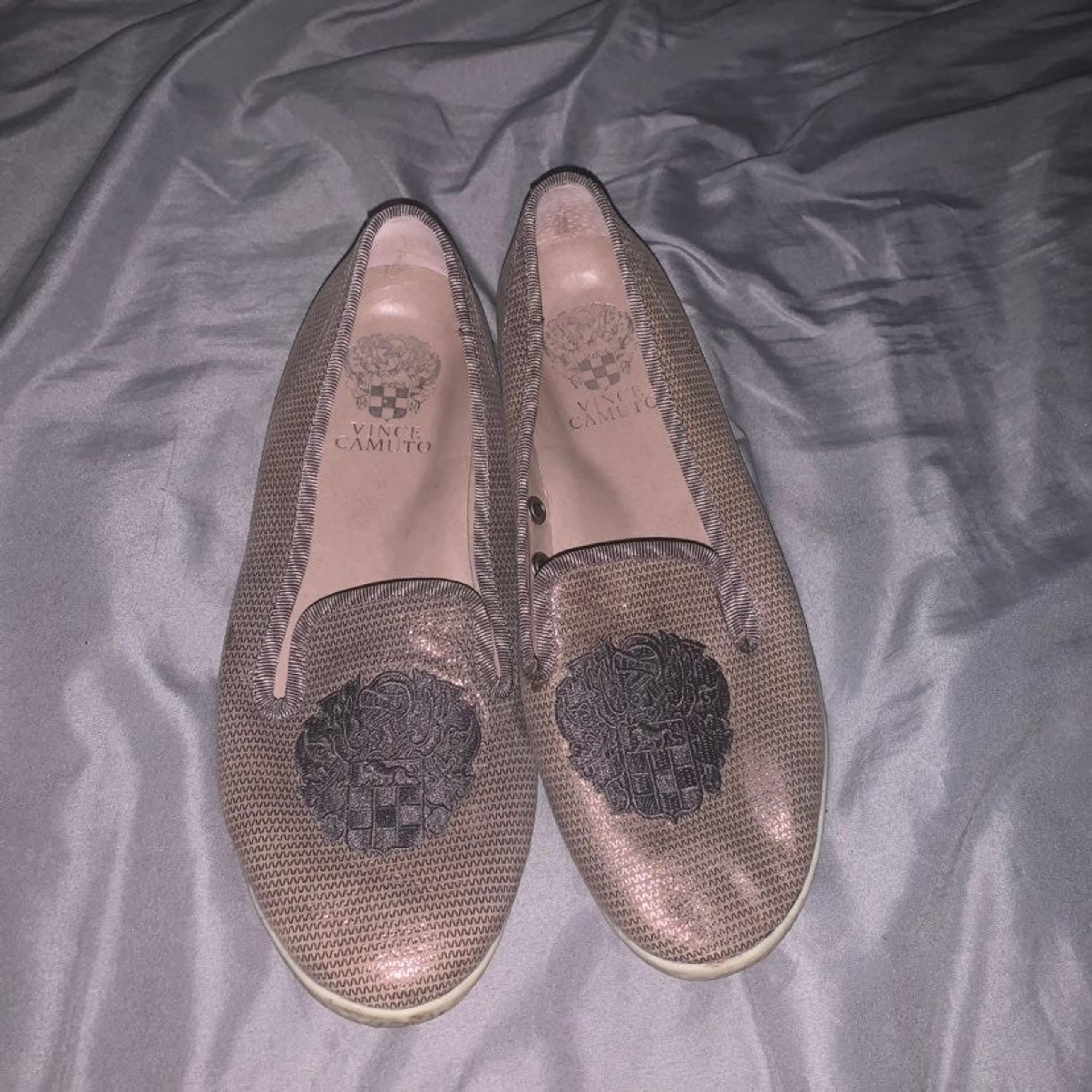 vince camuto Slip On Tennis