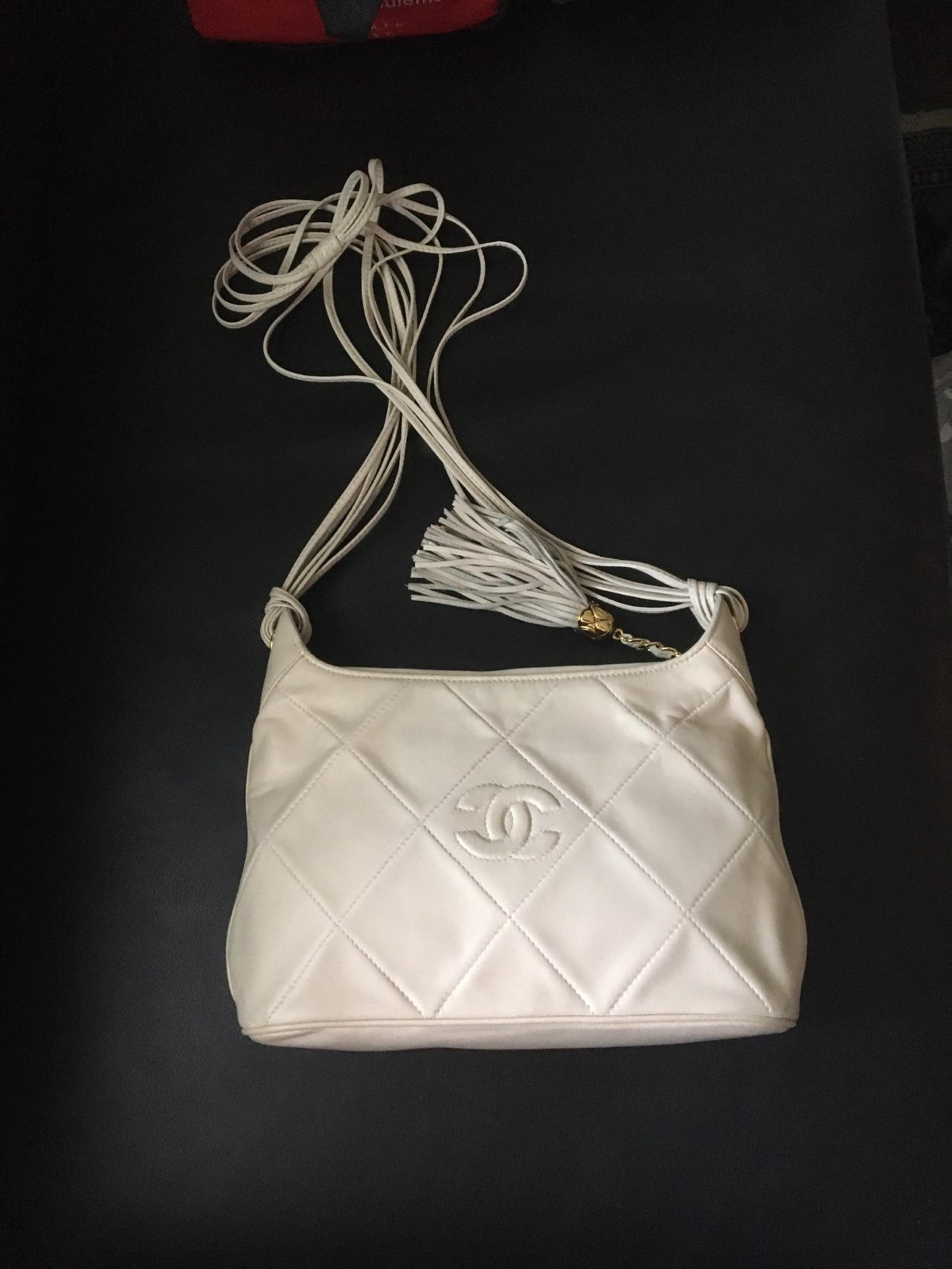 chanel vintage crossbody bag 24k gold hardware