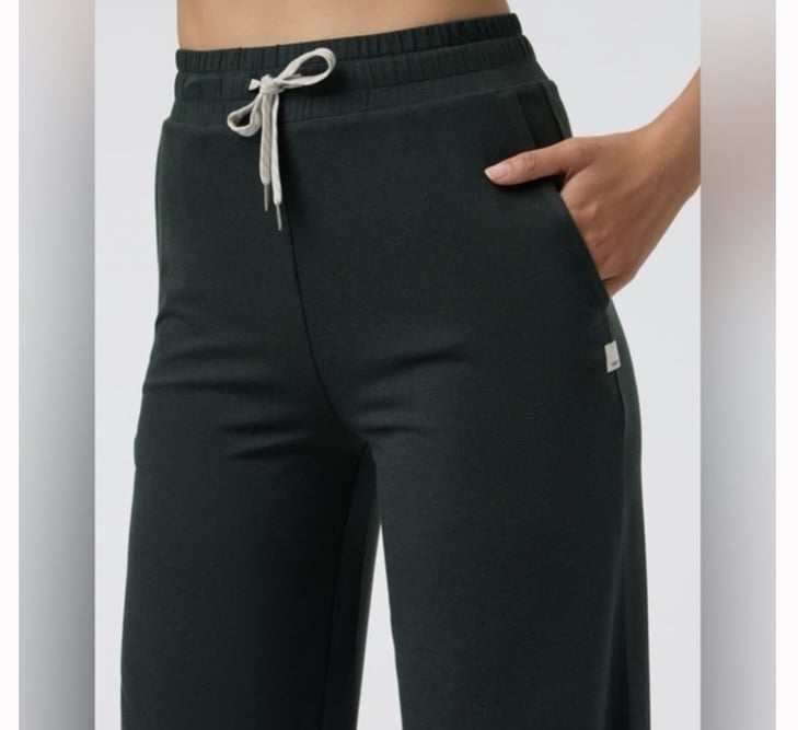 Vuori Wideleg Pants - Short