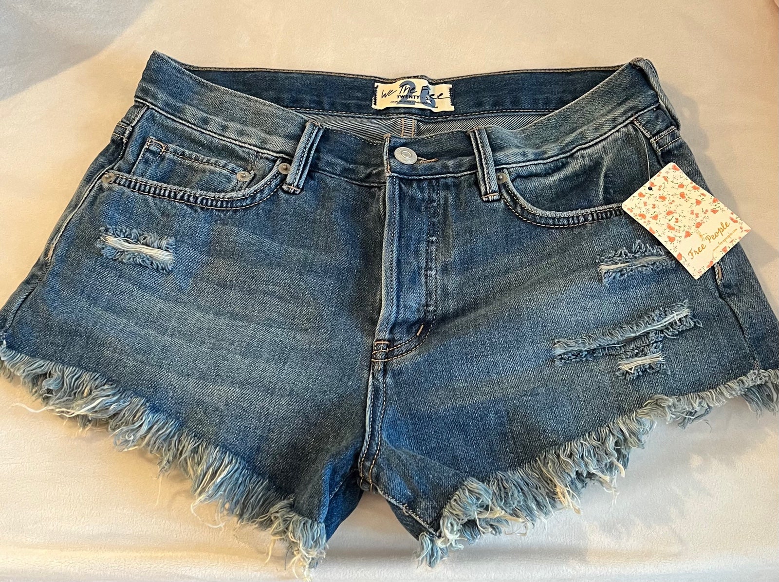 FREE PEOPLE loving good vibrations jean shorts - NWT