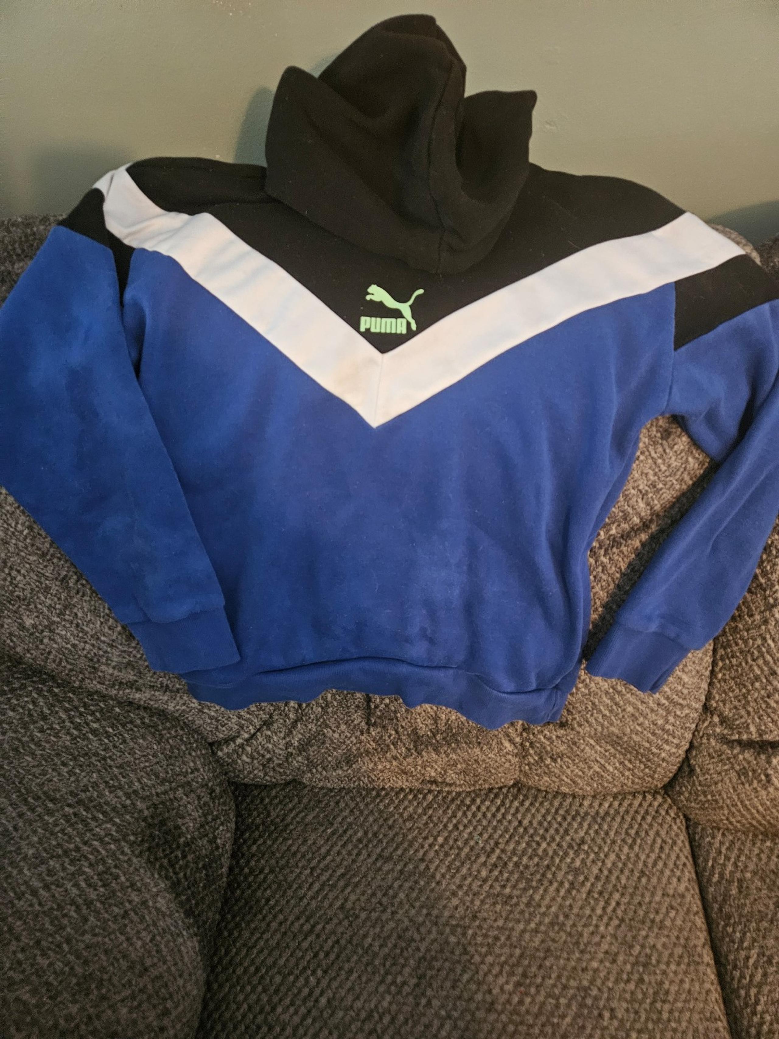 Puma Boys Large 14/16 blue neon green sweatshirt hoodie winter sports top kids