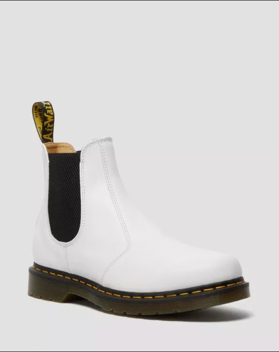 Dr. Martens 2976 Chelsea Boots in White Smooth Leather Size US L 6