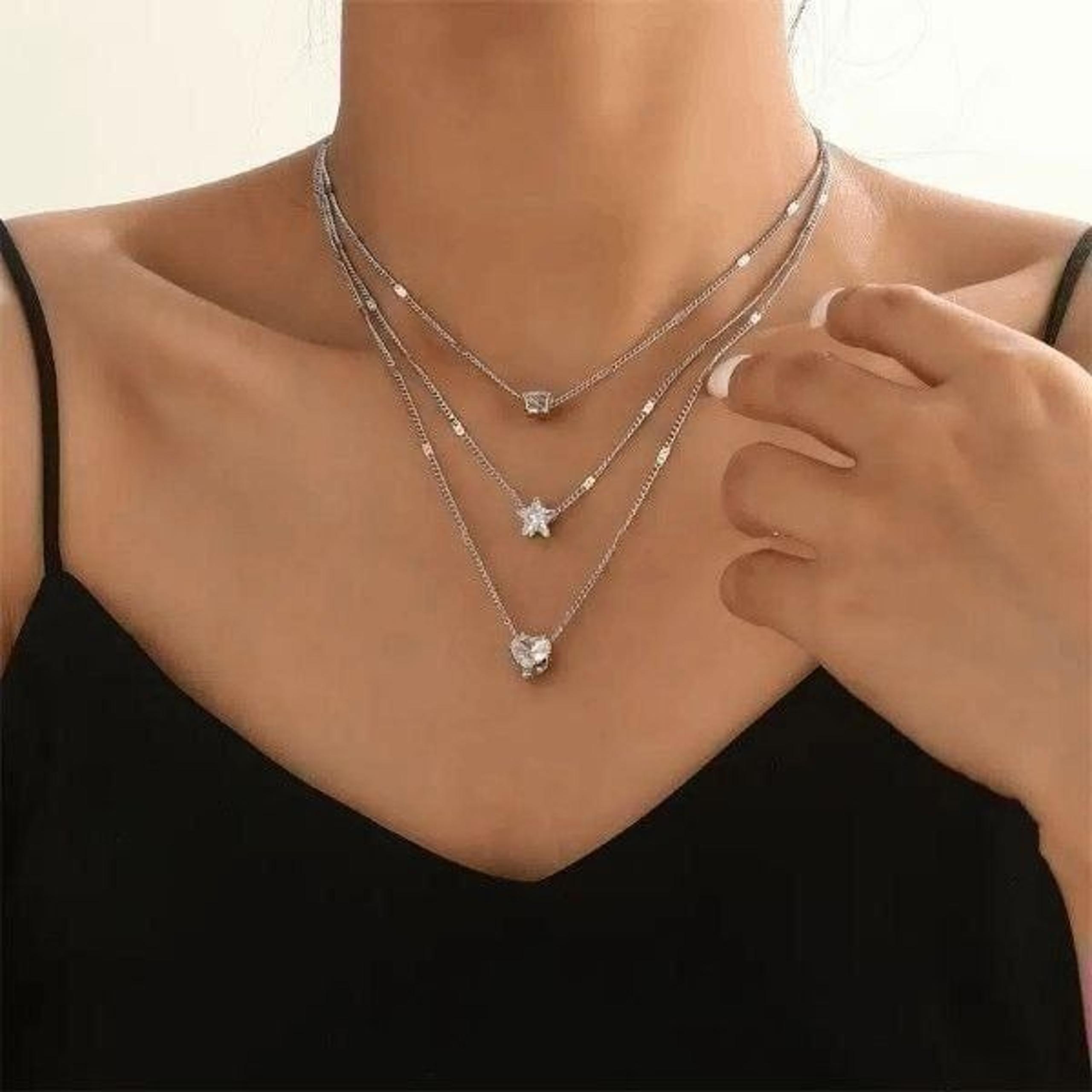 DIAMOND MULTILAYERED STAR HEART WATRDROP NECKLACE