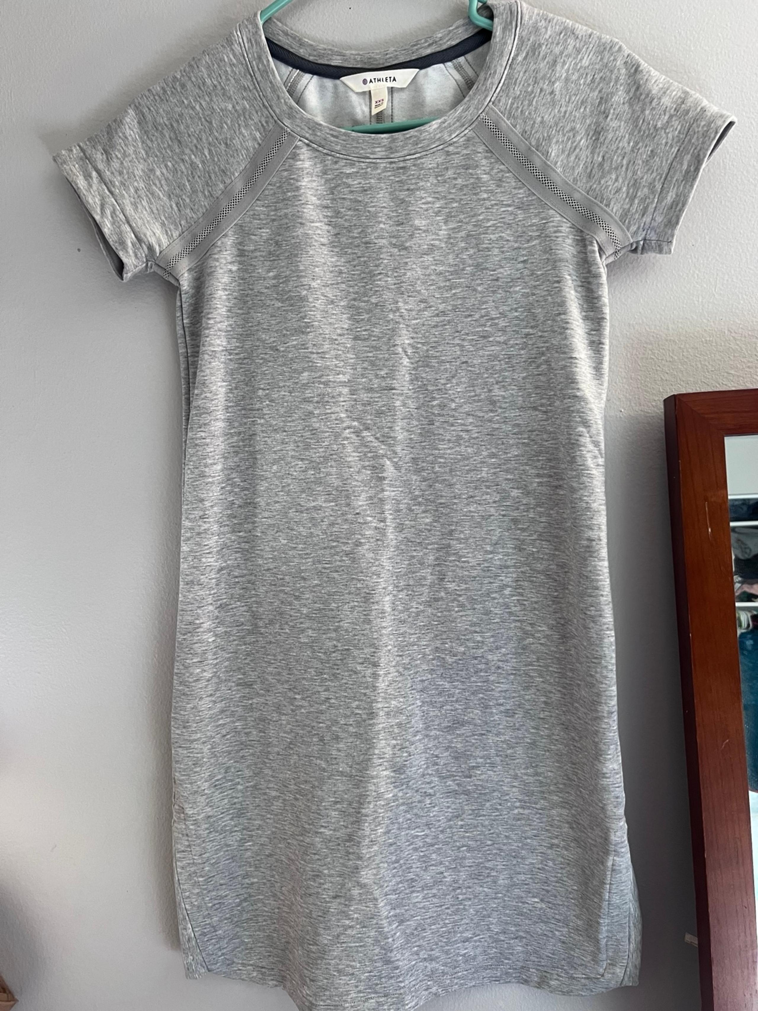 ATHLETA Dresses women size  xxs bundle set 2