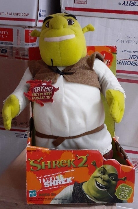 Hasbro DreamWorks 2004 Shrek 2 Talking Shrek Plush Toy