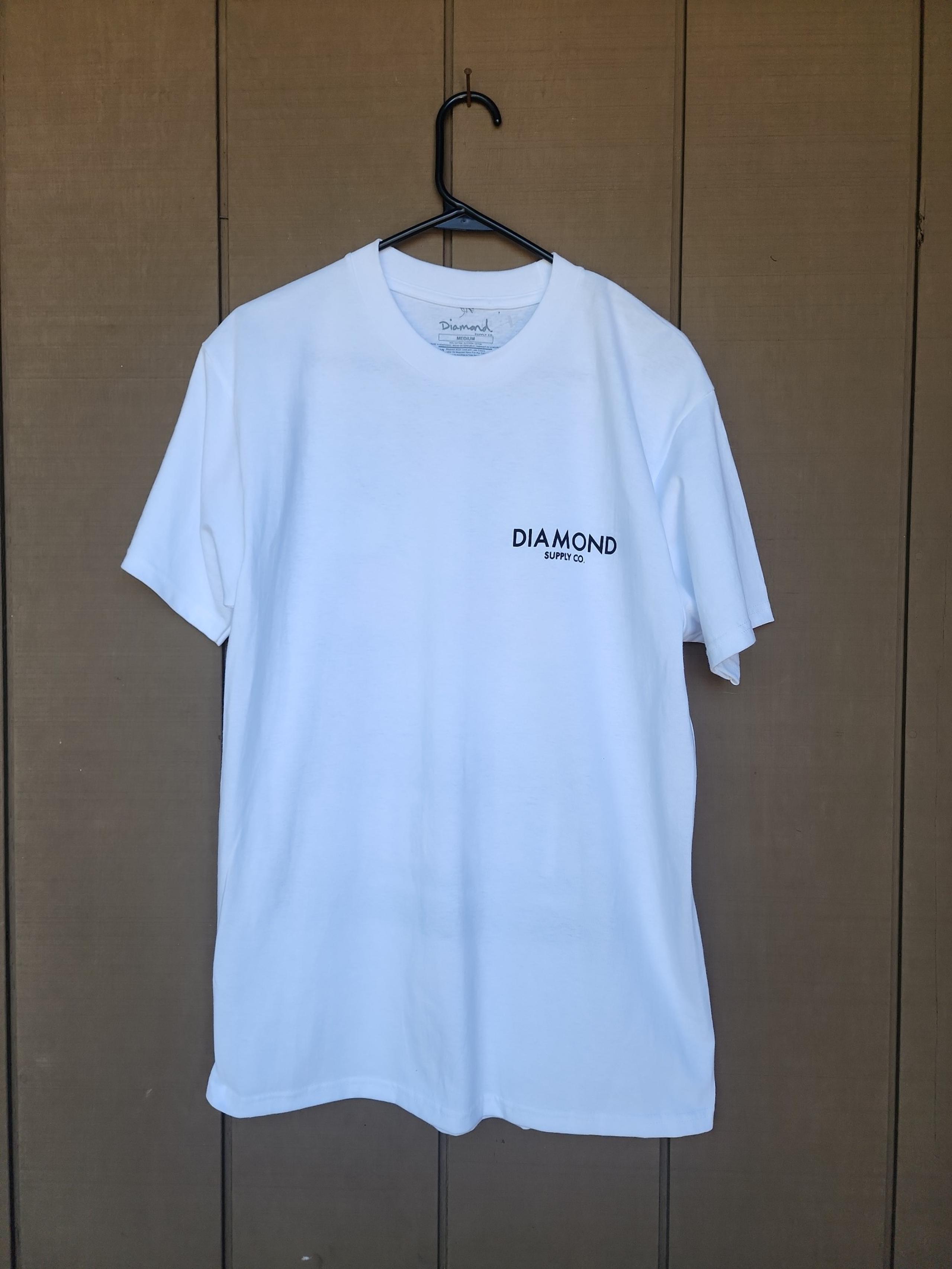 Diamond Supply Co. Graphic tee flowers short sleeve