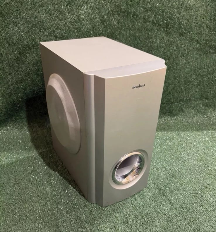 Insignia IS-HT1B102732 Subwoofer Speaker Sound System - Silver (SUBWOOFER ONLY)