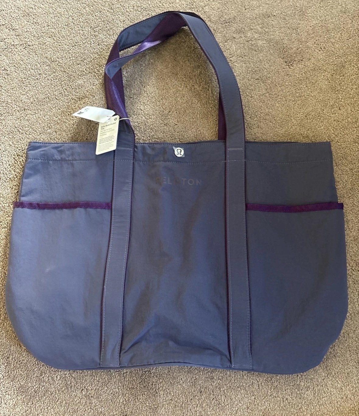 Lululemon Peloton Multi pocket tote bag NWT