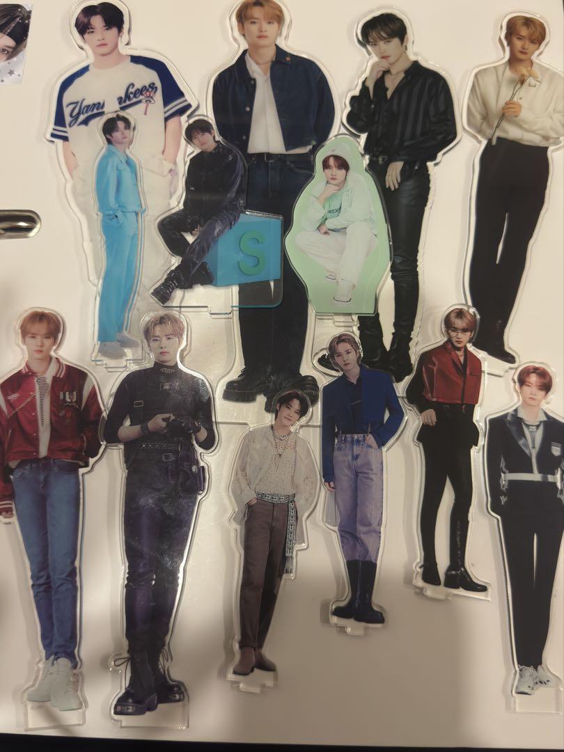 Stray Kids SKZ Lee Know Acrylic Stand