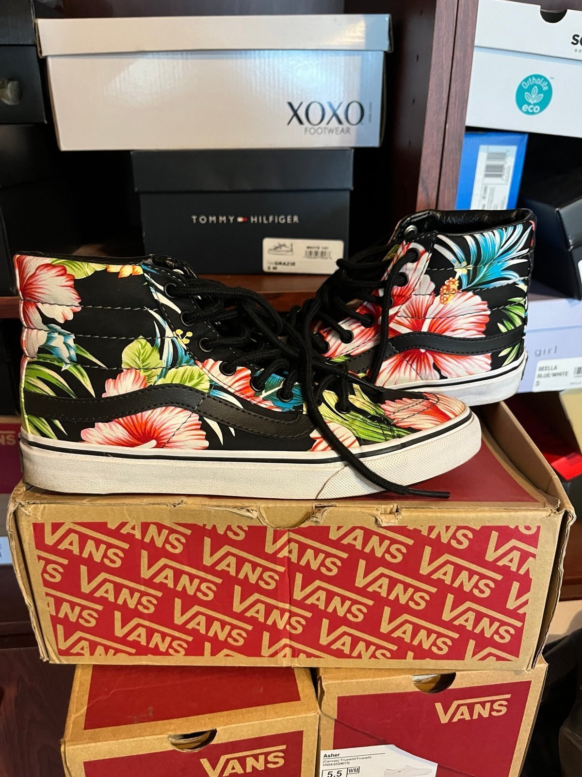 Vans Hawaiian Floral Black Skate Slim High Tops