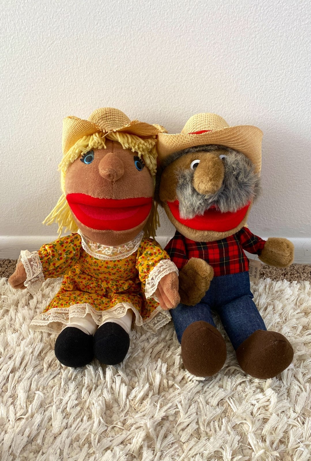 Shot Gun Red and Miss Daisy