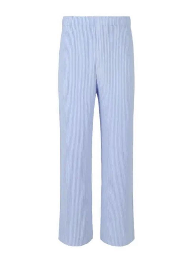 Brand new and unused! High-quality pleated pants by Issey Miyake.