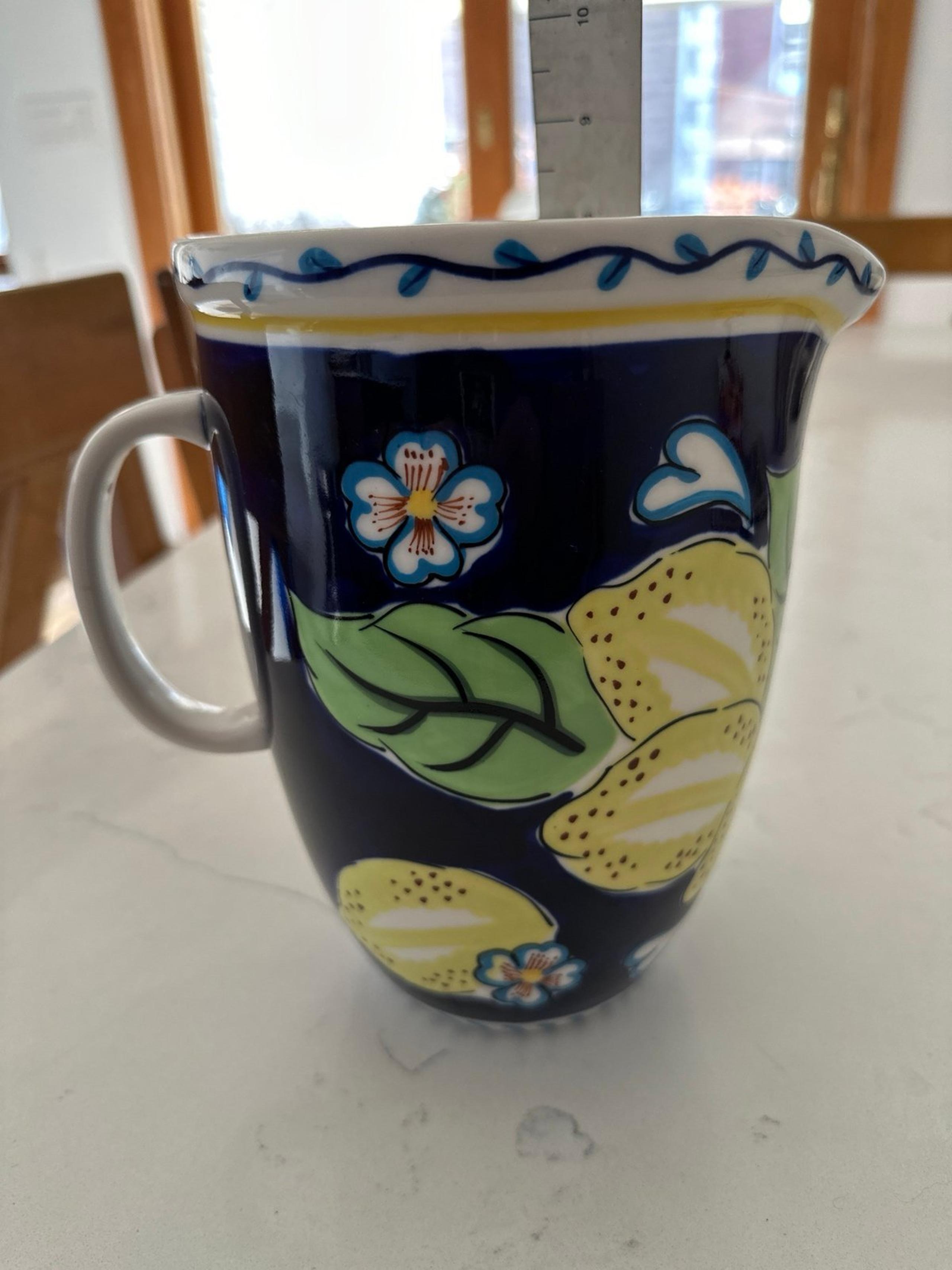 Jug vase Starbucks lemons