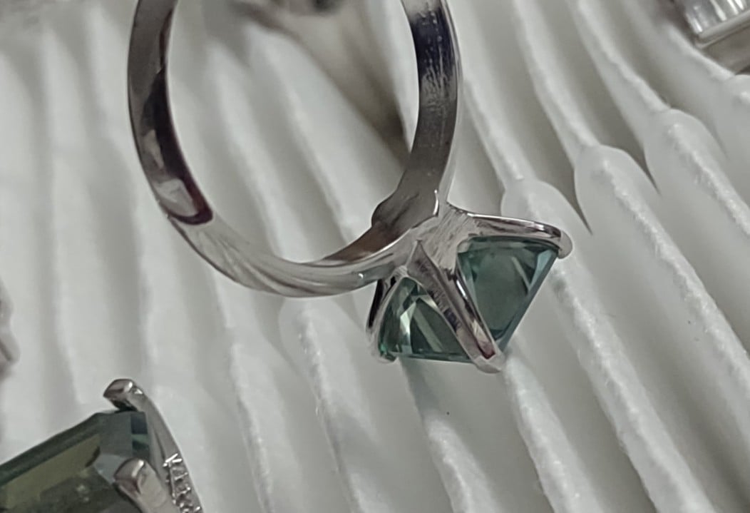 Stunning princess cut positive testing blue diamond engagement ring size 7