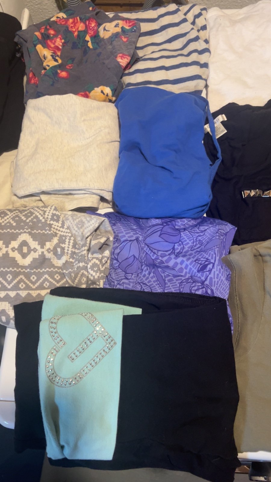 Bundle box of women’s clothing size S!