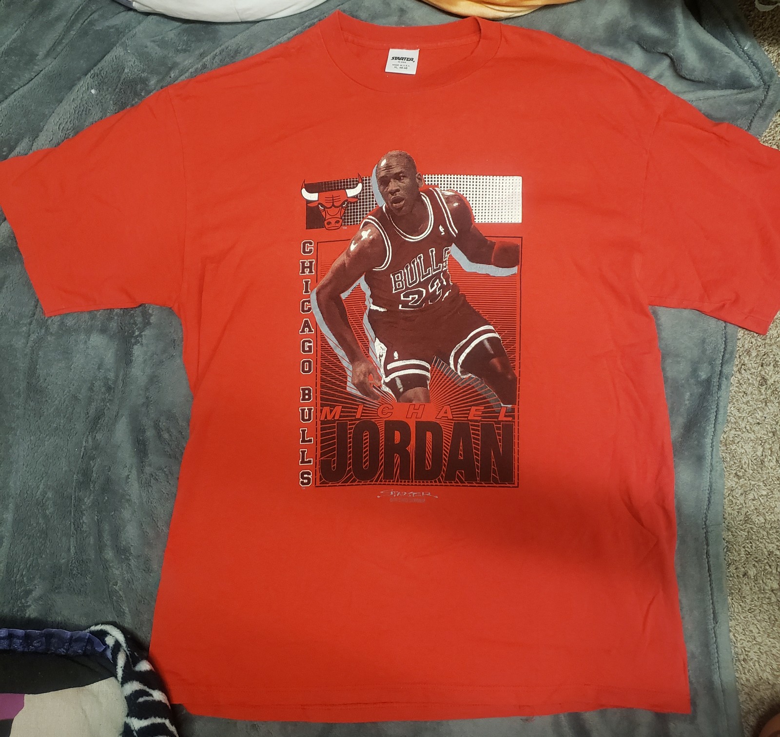 1991 “HOT” Starter Michael Jordan Chicago Bulls Tee