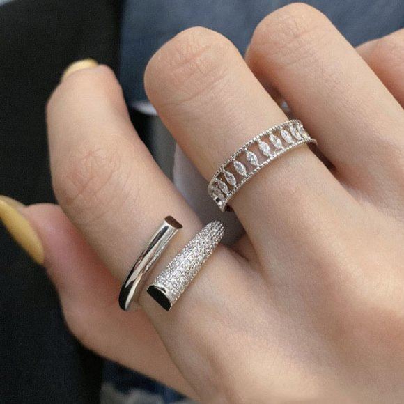 *NEW 925 Silver Diamond Resizable Ring