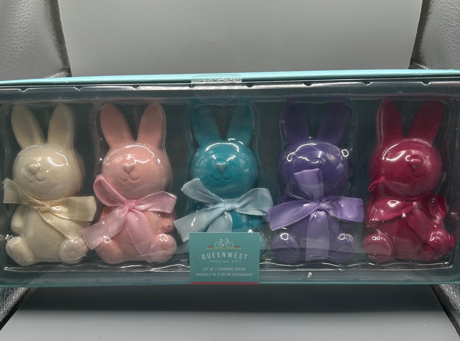 Queen West Trading Company Flocked Easter Bunny Figurine Set Of 5 Home Decor NEW