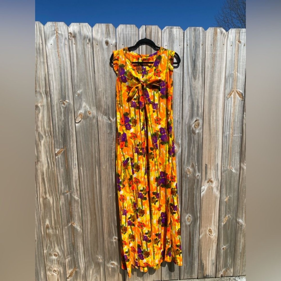 Handmade Vintage Colorful Hawaiian Sleeveless Retro Maxi Dress:Floral Flower