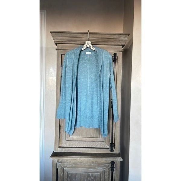 LABEL + thread blue long knit cardigan sweater size medium