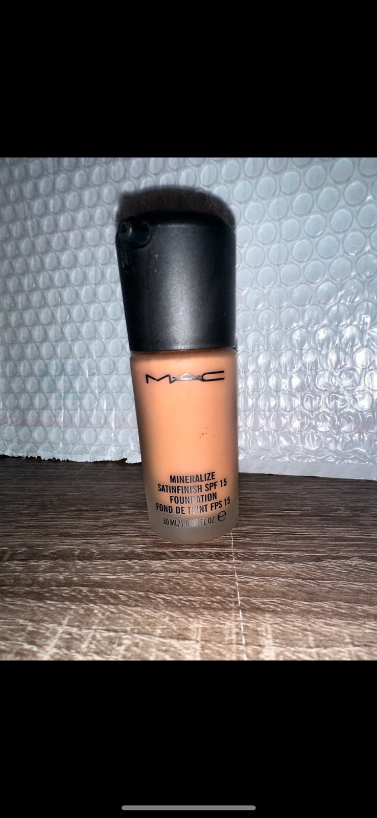 MAC Mineralize Satin finish Foundation SPF 15