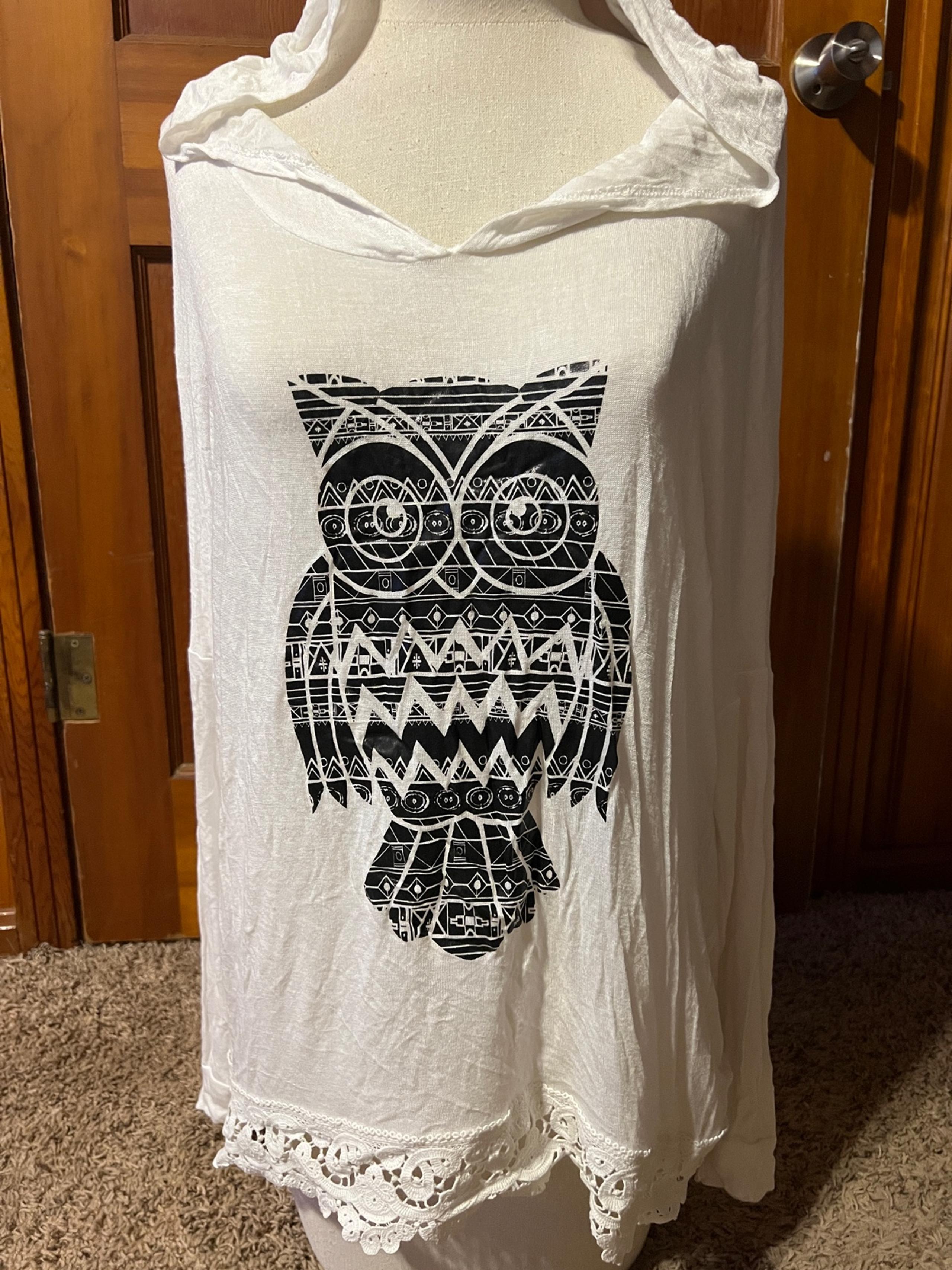 Womens Boutique Tunic Owl Size Large