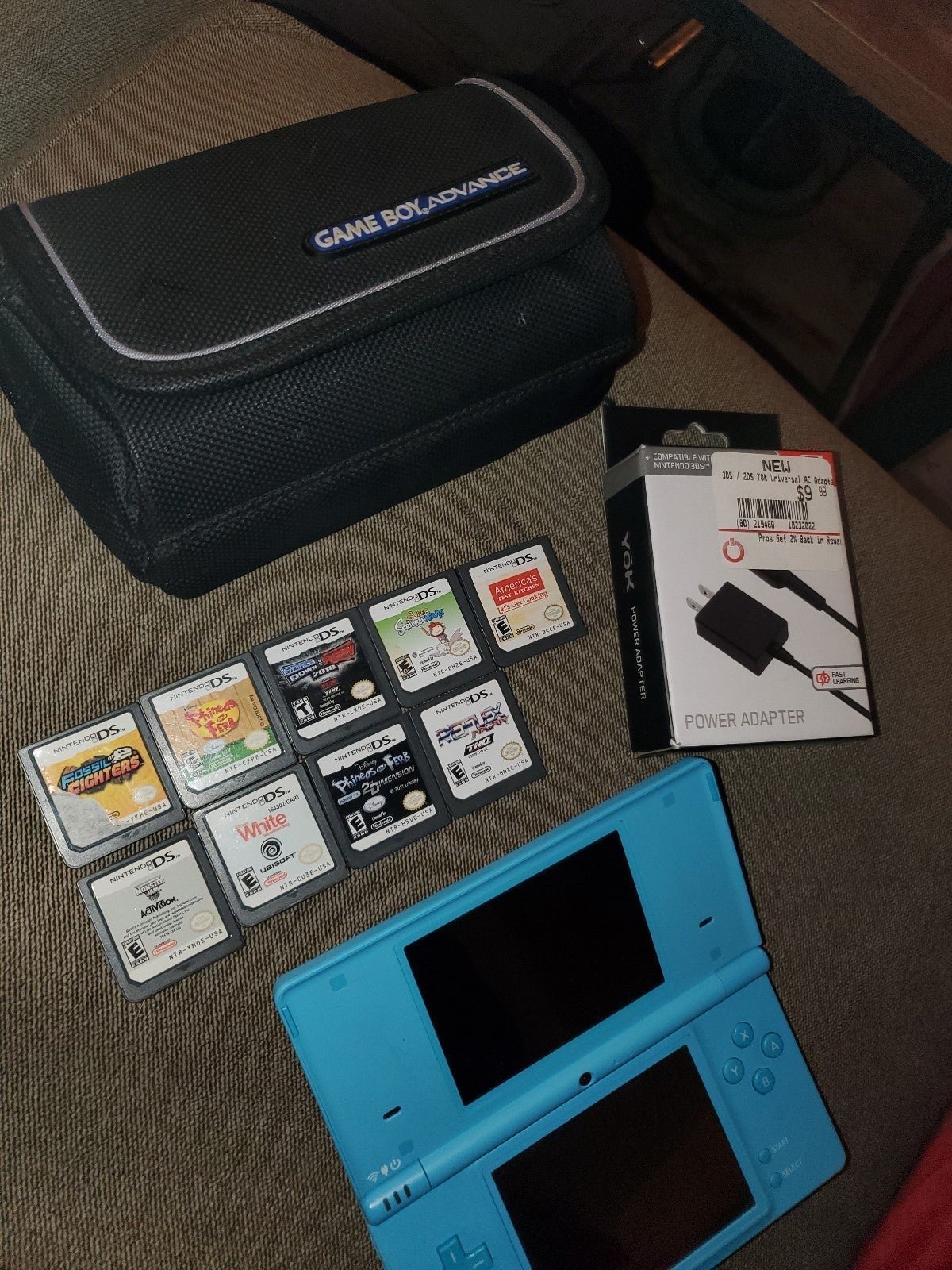 Nintendo dsi case 10 games charger Mario sonic