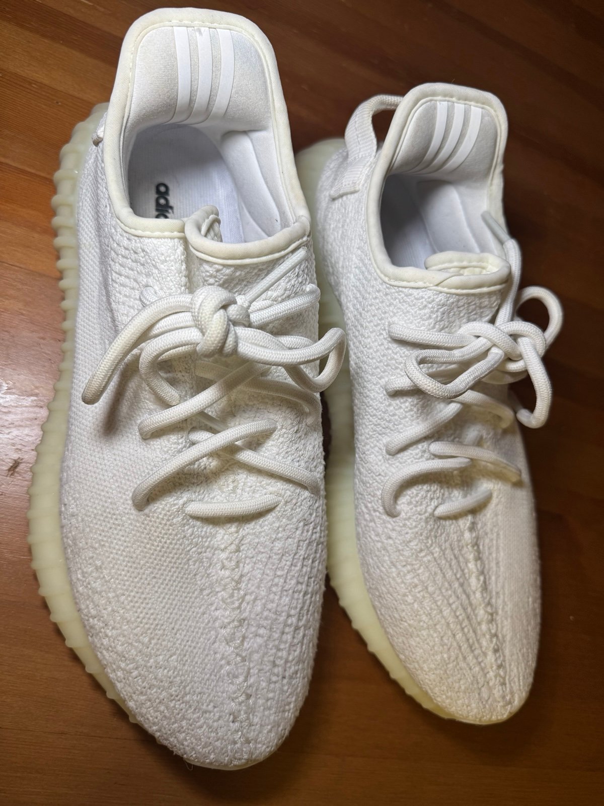 Adidas Yeezy boost 350 V2 cream white sneakers