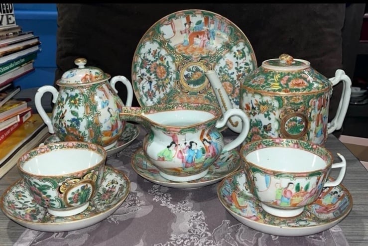 Set of 10 Antique Hand-Painted Rose Medallion Chinese Porcelain Tea 1850-90