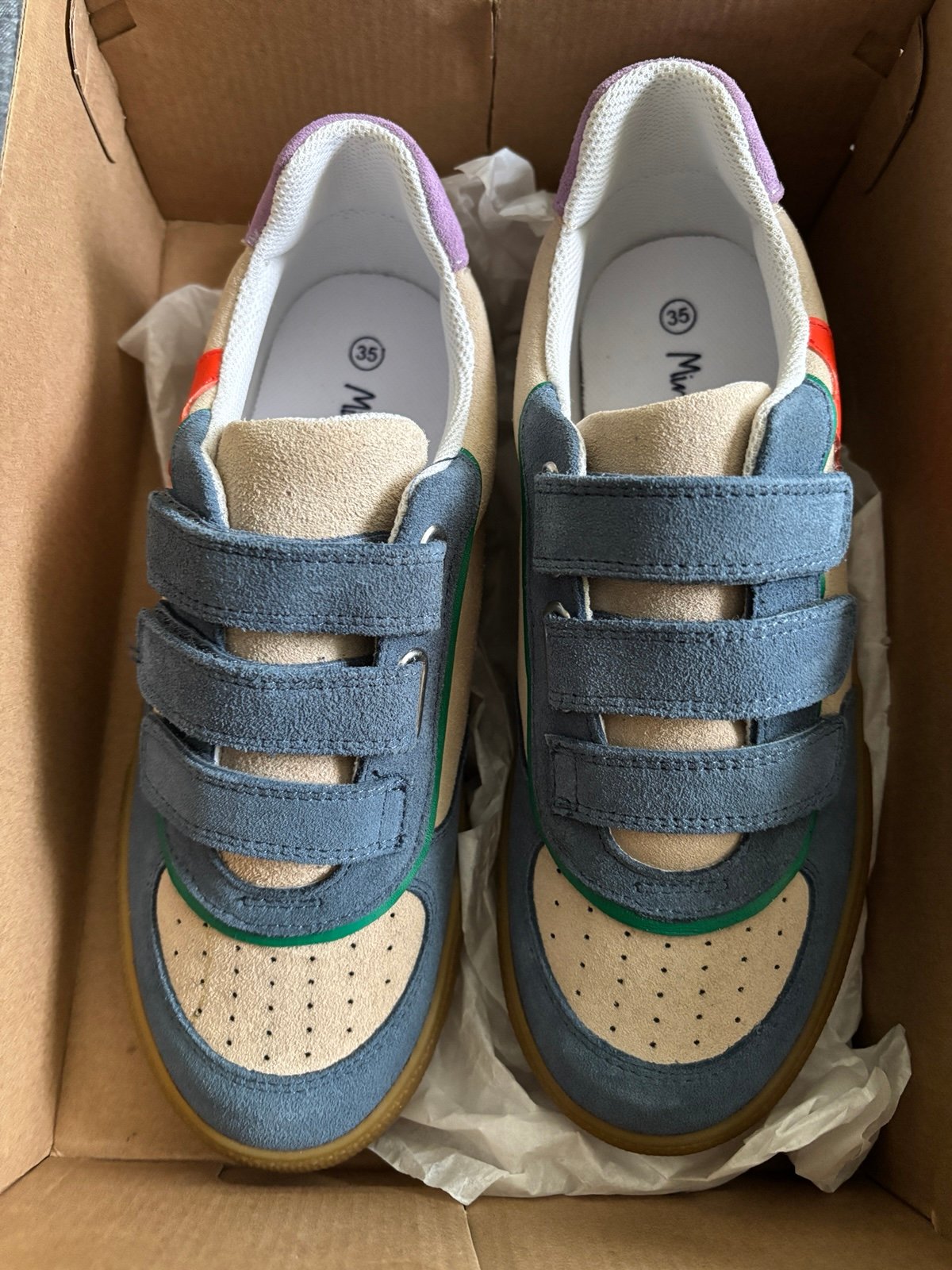 Mini Boden sneakers size 3.5