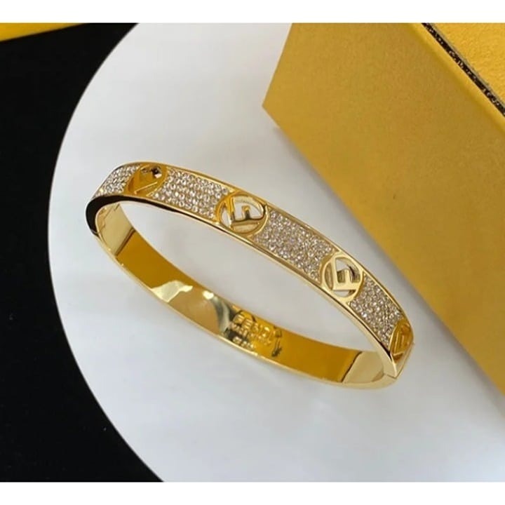 18K Gold Bracelet