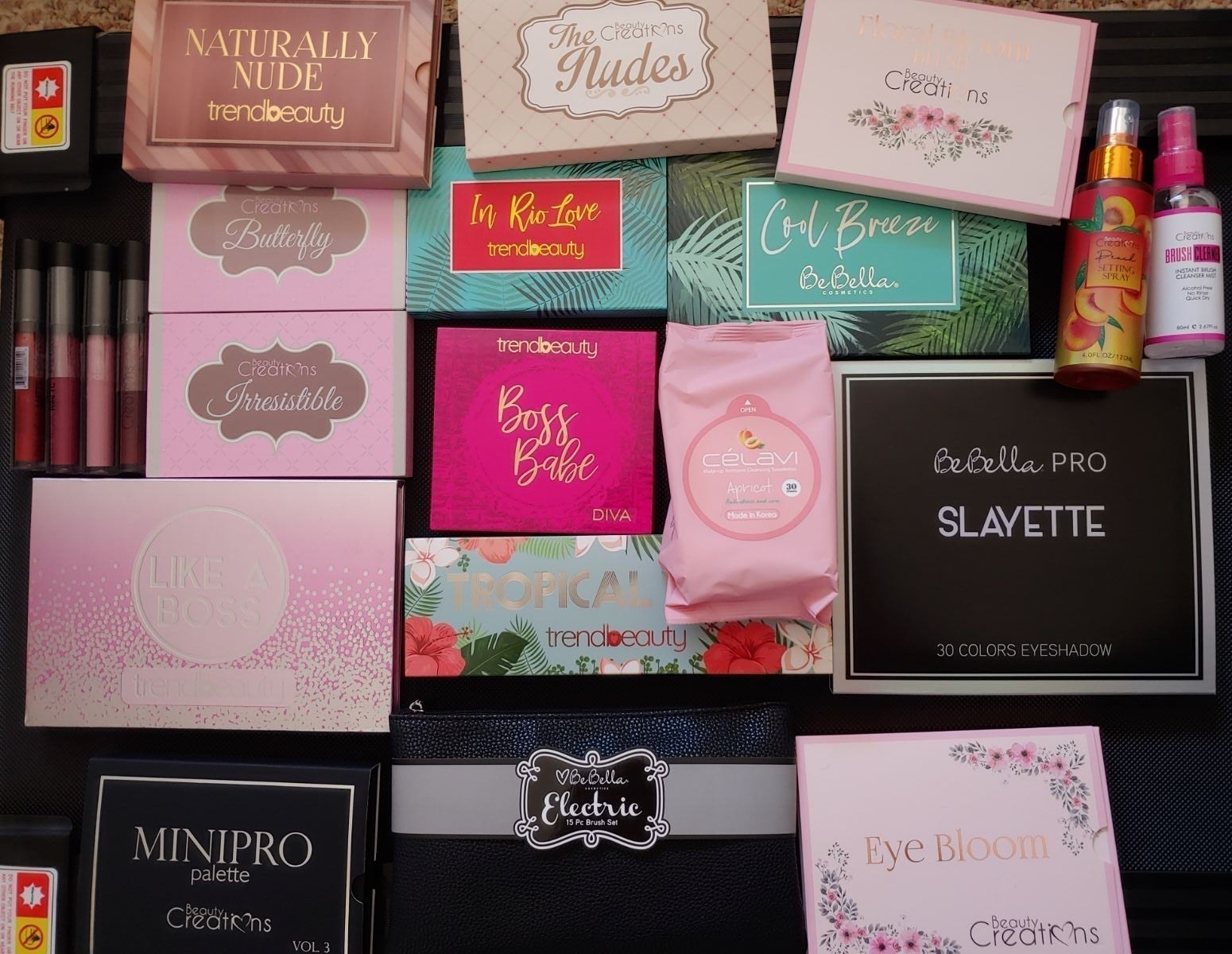 Makeup bundle