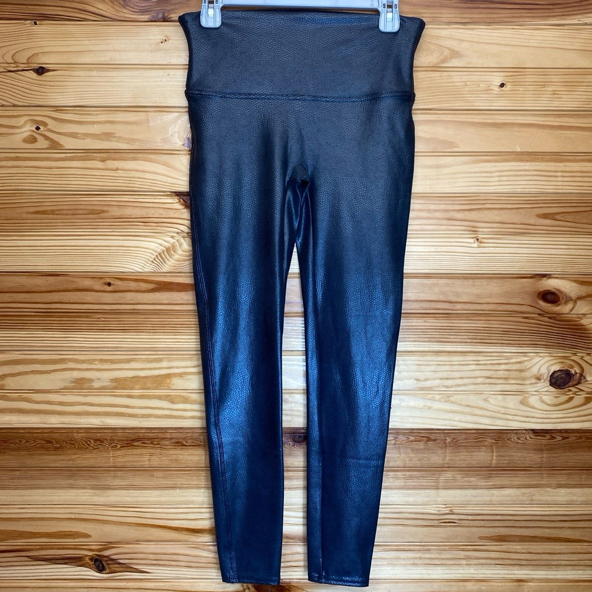 Spanx snakeskin leather look scaled tummy control leggings LARGE nwot