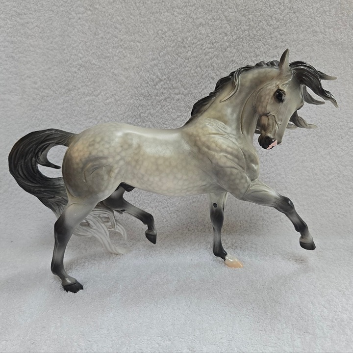 Breyer #9101 2010 WEG Esprit