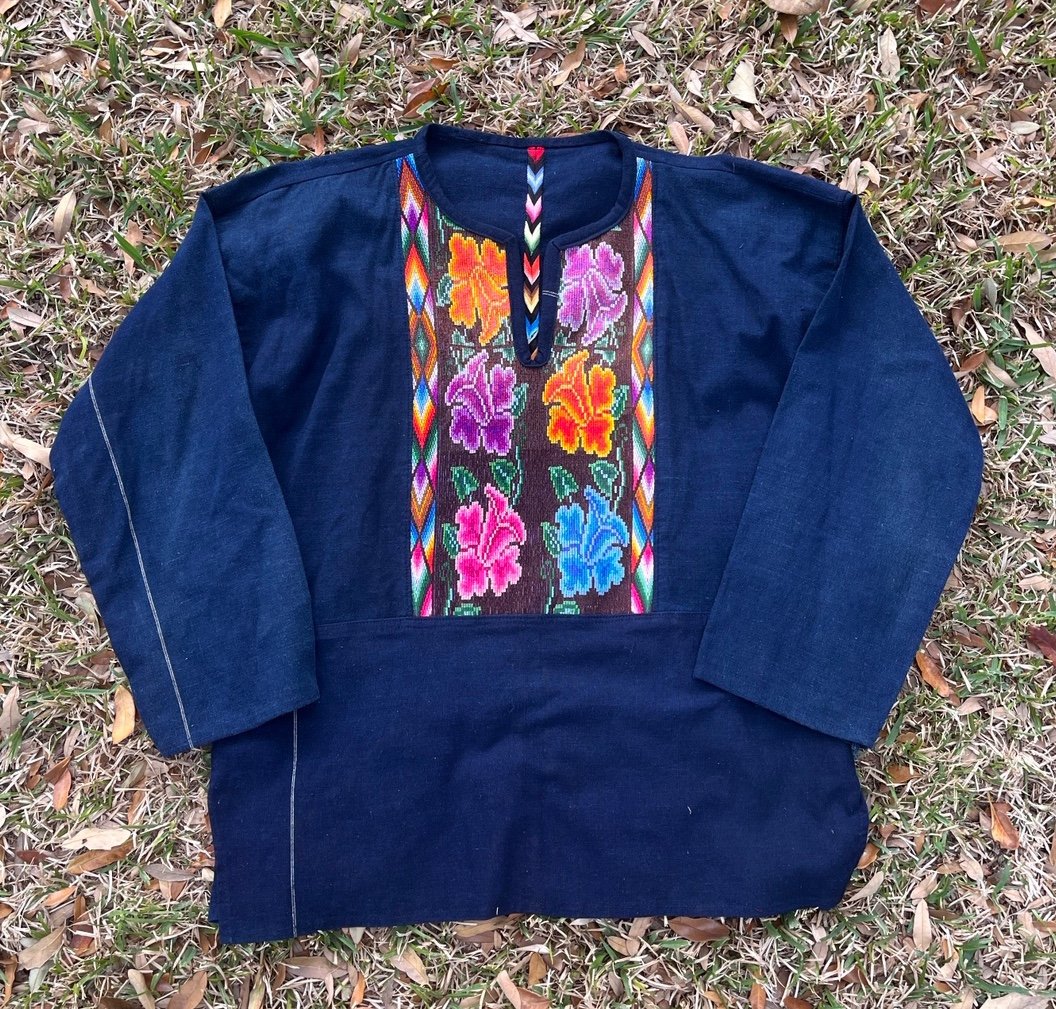 Vintage Guatemalan Hand Embroidered Long Sleeve