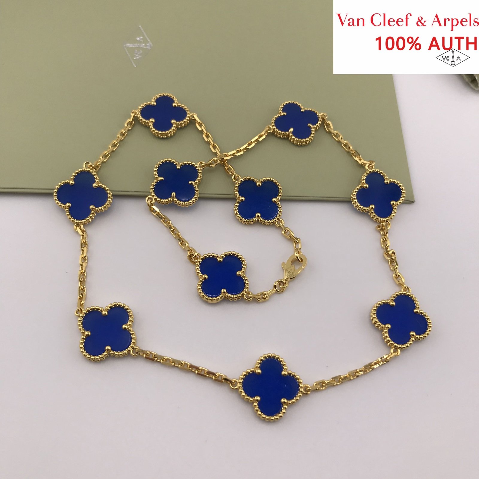 Vintage 10 Motifs Necklace 18K Yellow Gold Blue Agate